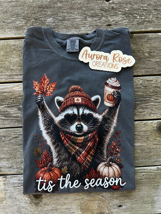 Tis the Season Raccoon